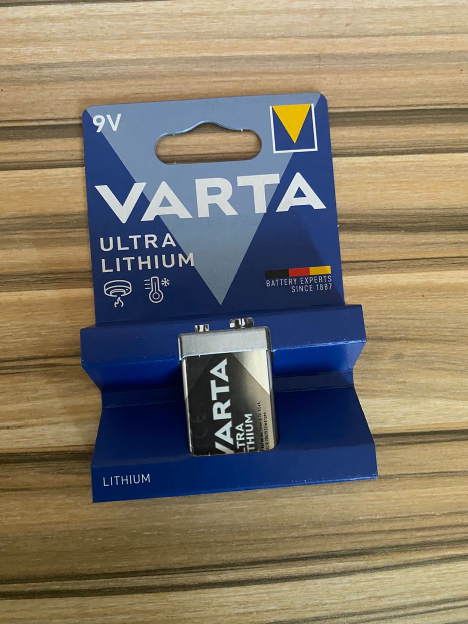 Pile Lithium Varta Ultra 9V