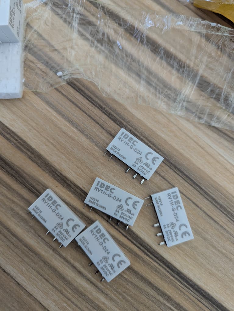 Industrial Relays RV1H-G-D24