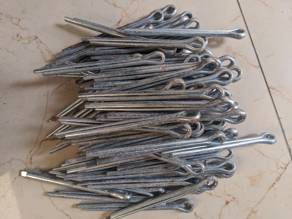 Goupille Galva Epaisseur :10mm Longueur :125mm