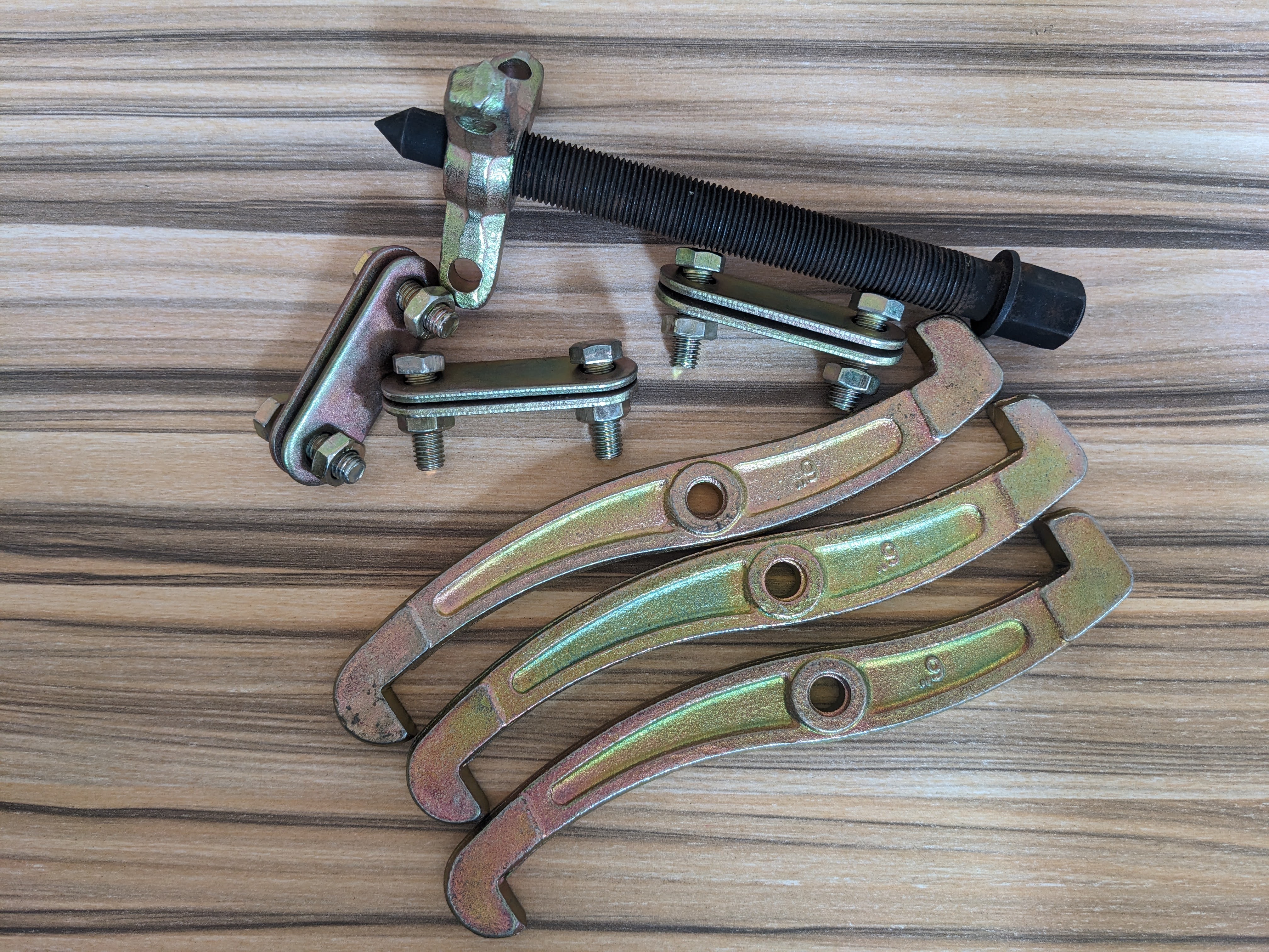 3-Jaw Bearing Puller 3x100mm TOPTUL-GAMA Tools - 110-130mm Stroke
