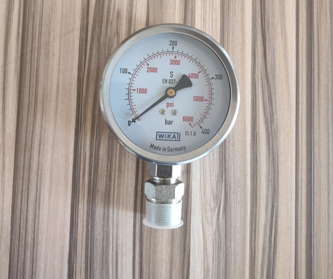 WIKA Pressure Gauge 0-400 bar / 0-6000 psi