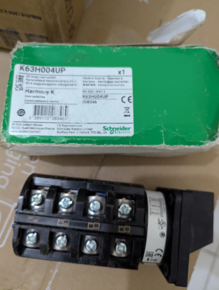 Schneider Electric Harmony Cam Switch - 4 Poles - 63 A