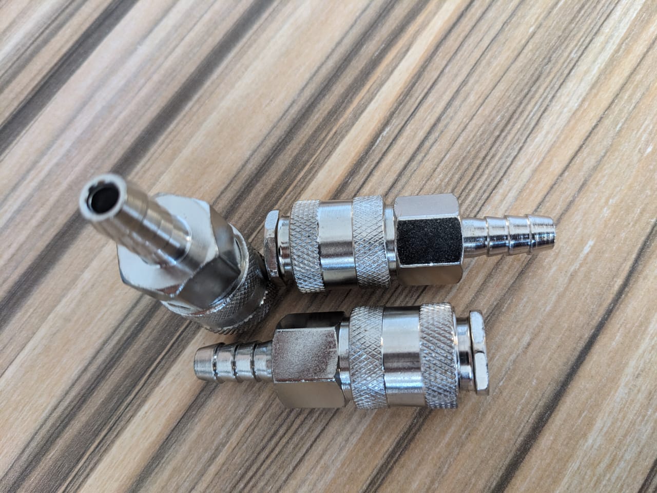 Raccord rapide univ 300 U T 10 mm 10223 U/B AGE